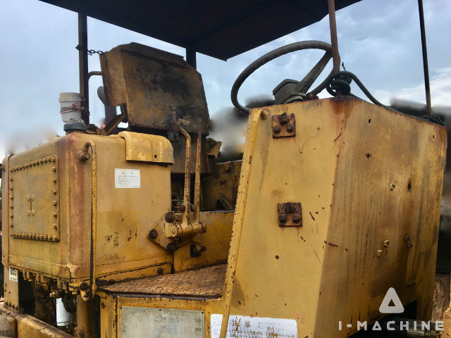 CATERPILLAR 930