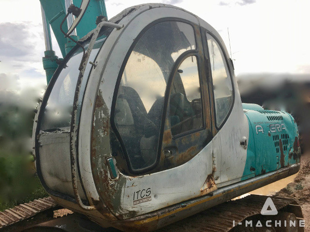 KOBELCO SK200-5