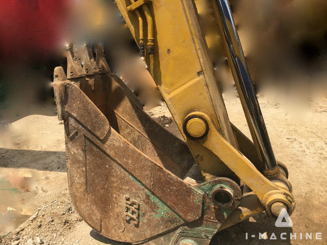 KOMATSU PC400-5