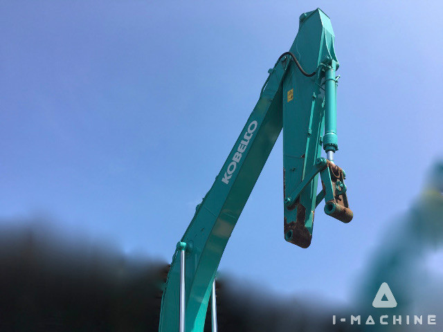 KOBELCO SK210LC-8