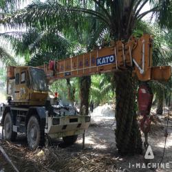 Cranes KATO KR20H Rough Terrain Crane MALAYSIA, JOHOR