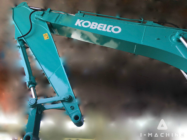 KOBELCO SK210LC-8