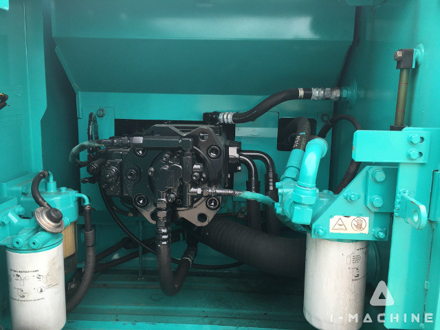 KOBELCO SK200-8