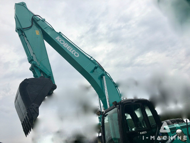 KOBELCO SK200-8