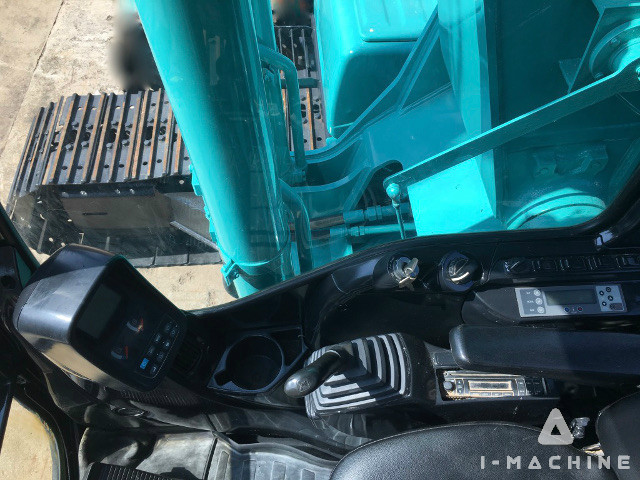 KOBELCO SK200-8