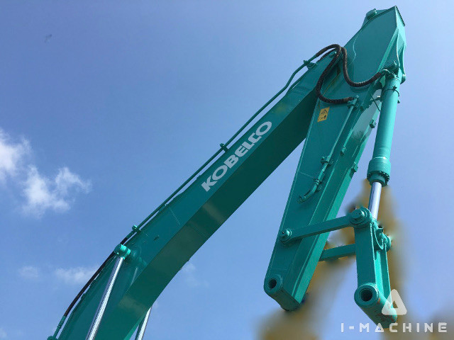 KOBELCO SK200-8