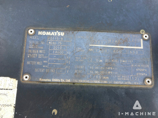 KOMATSU FD115-8