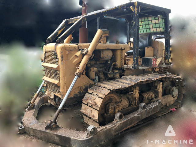 CATERPILLAR D6C