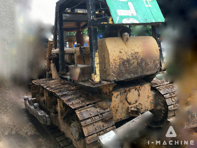 CATERPILLAR D6C