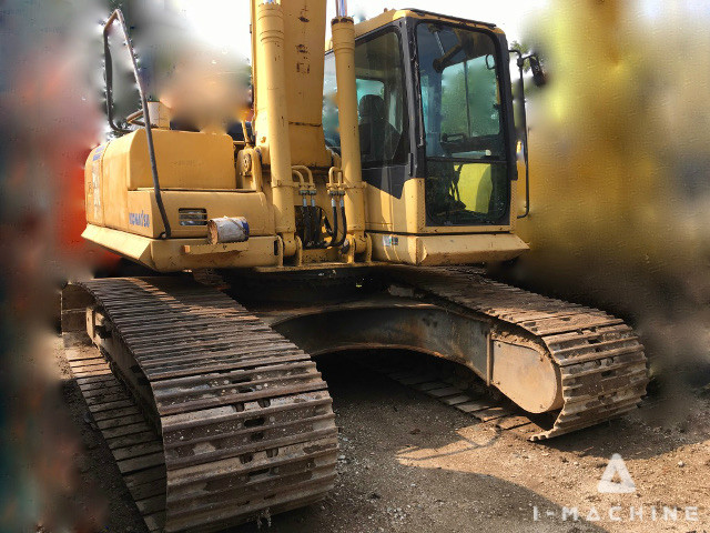 KOMATSU PC200LC-7