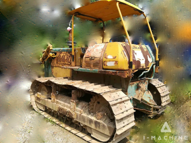 KOMATSU D65A