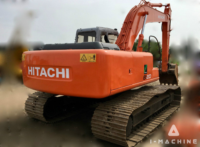 HITACHI EX200LC-5