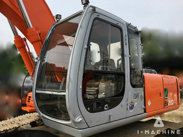 HITACHI EX200LC-5