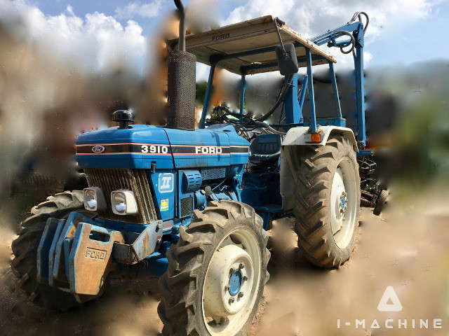 Farm Tractor 3910