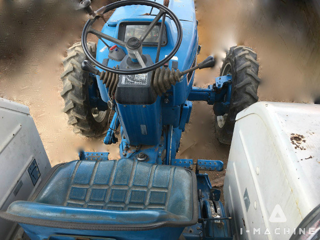 Farm Tractor 3910