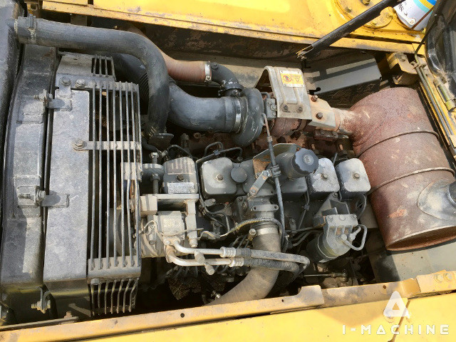 KOMATSU PC200-7