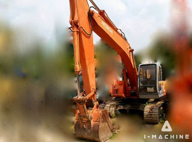 HITACHI EX225USR