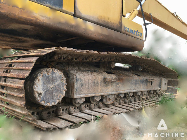 KOMATSU PC200LC-7