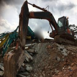 Excavator HITACHI ZX230LC Crawler Excavator MALAYSIA, JOHOR