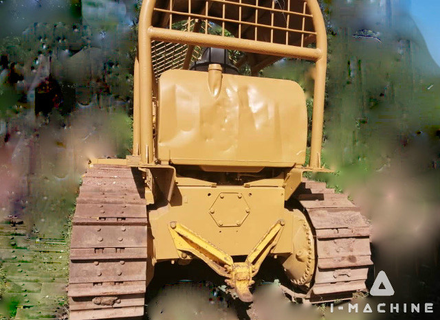 CATERPILLAR D6C