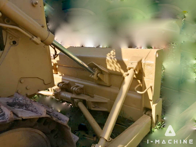 CATERPILLAR D6C