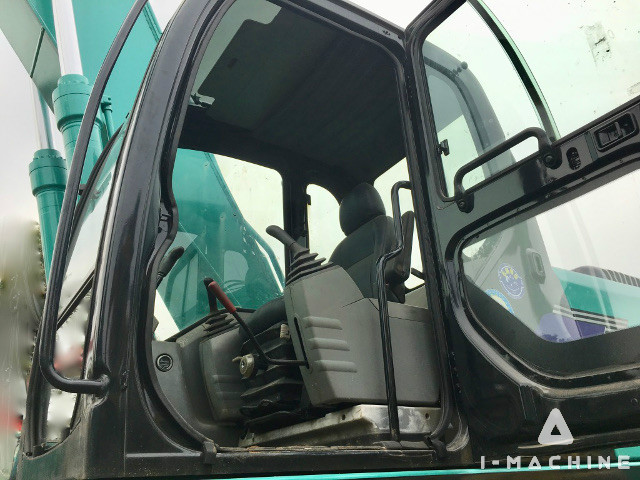 KOBELCO SK330-6