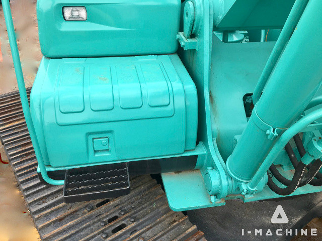 KOBELCO SK330-6