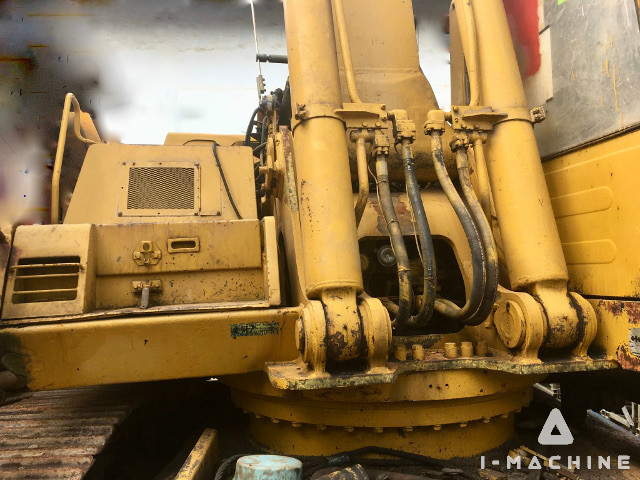 KOMATSU PC400-5