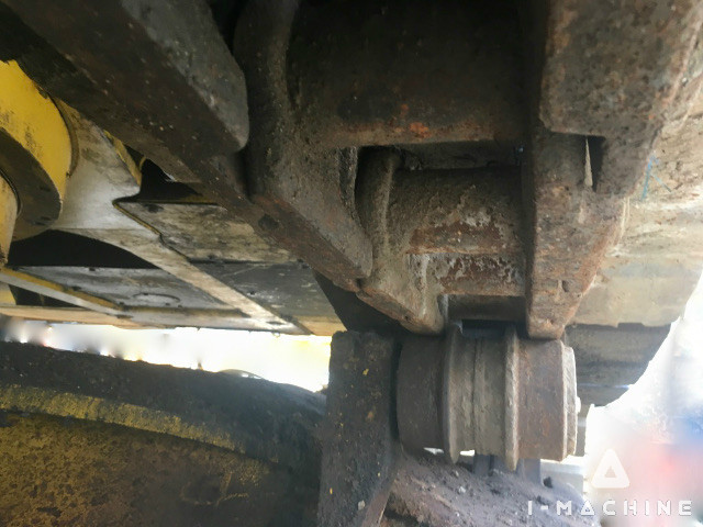 KOMATSU PC400-5