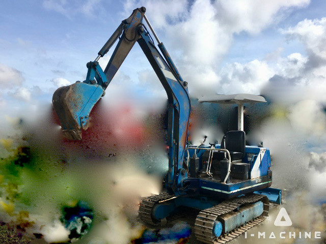 KOBELCO SK027