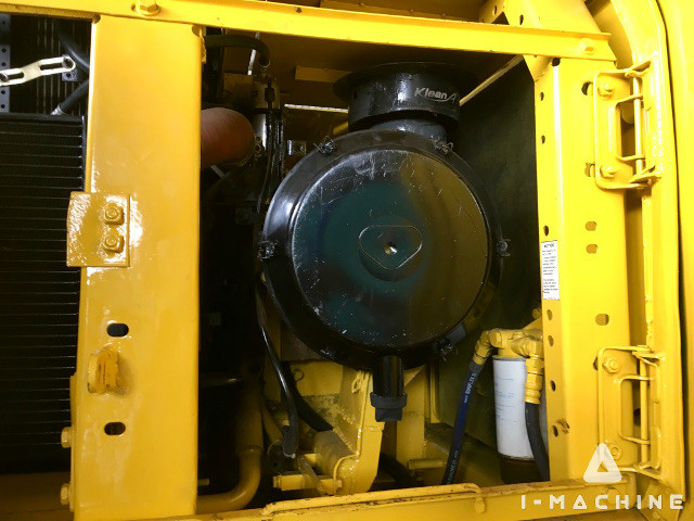 KOMATSU PC300-7EO