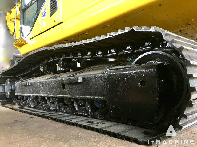 KOMATSU PC300-7EO