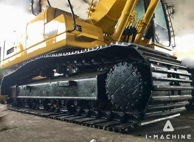 KOMATSU PC300-7EO