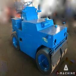 Road Machines SAKAI TTS2 Tyre Roller MALAYSIA, JOHOR
