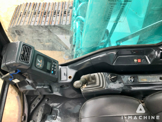 KOBELCO SK200-6