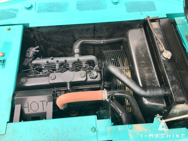 KOBELCO SK200-6