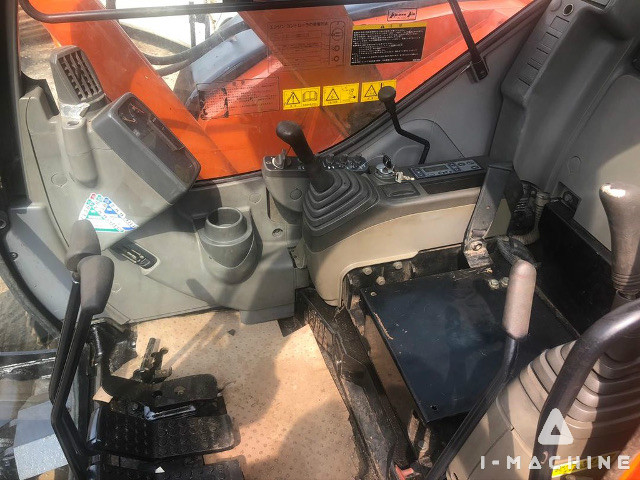 HITACHI ZX75US