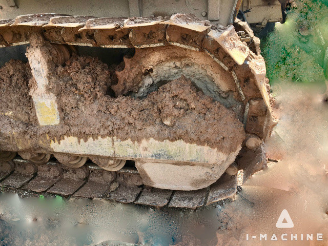 KOMATSU D60A