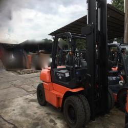 Forklifts TOYOTA 5FD70 Diesel Forklift MALAYSIA, JOHOR