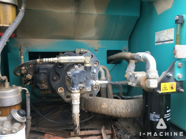 KOBELCO SK200-8