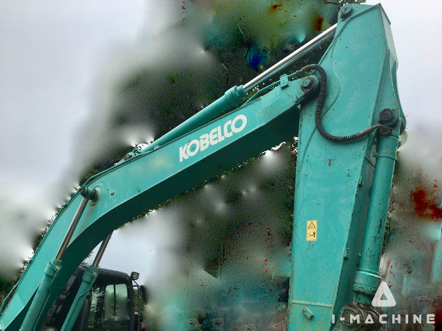 KOBELCO SK200-8