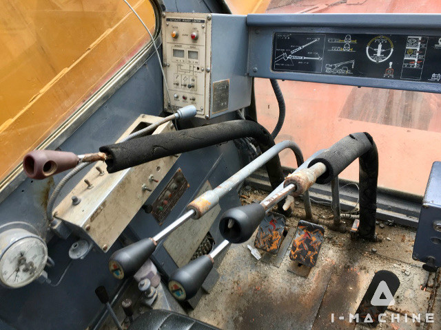 TADANO TL250M