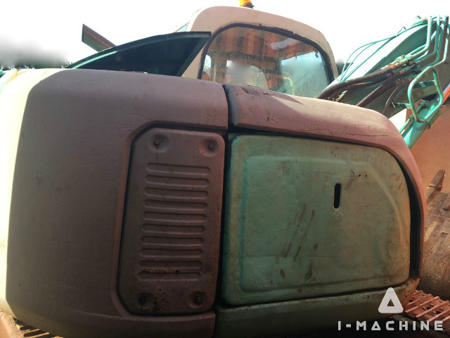 KOBELCO SK135SR