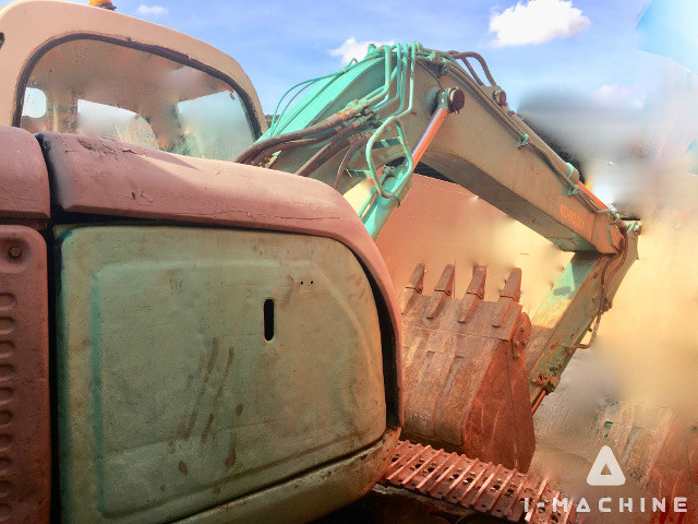 KOBELCO SK135SR