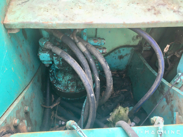 KOBELCO SK135SR
