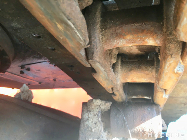KOBELCO SK135SR