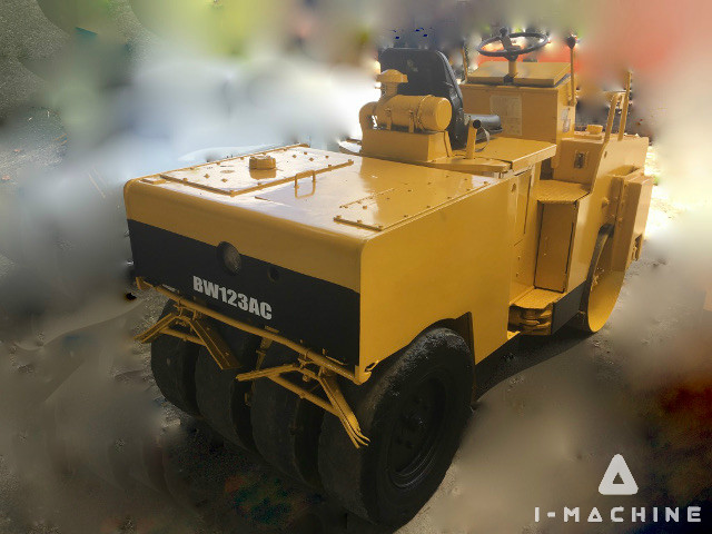 BOMAG BW123AC