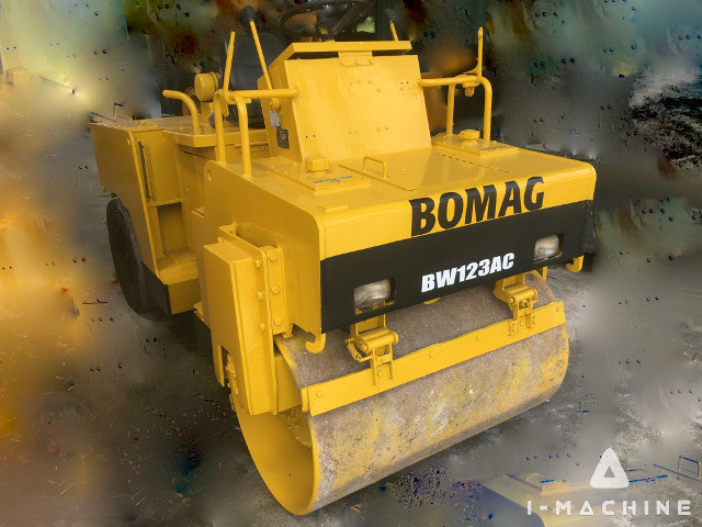 BOMAG BW123AC