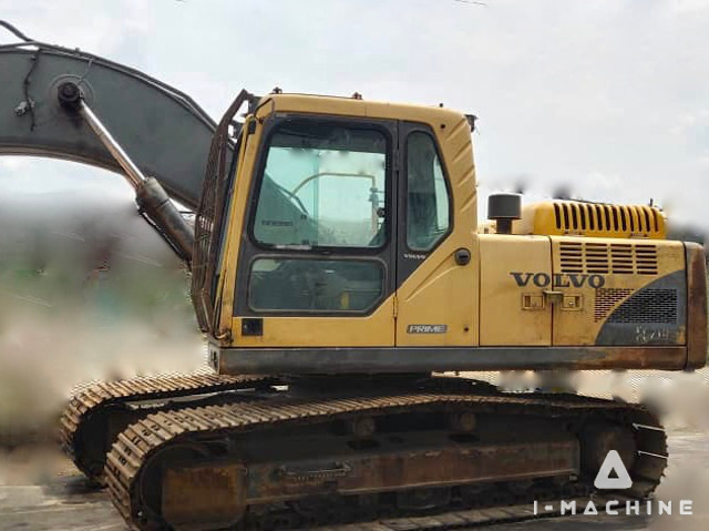 VOLVO EC210B