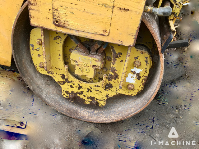 BOMAG BW115AD